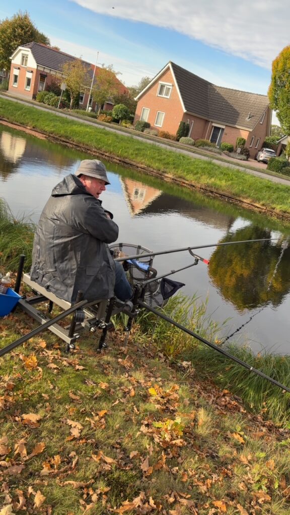 CjUKMVNuYXBjaGF0LzEzLjYyLjEuMCAoaVBob25lMTcsMzsgaU9TIDI2LjAuMTsgZ3ppcCkgAg==